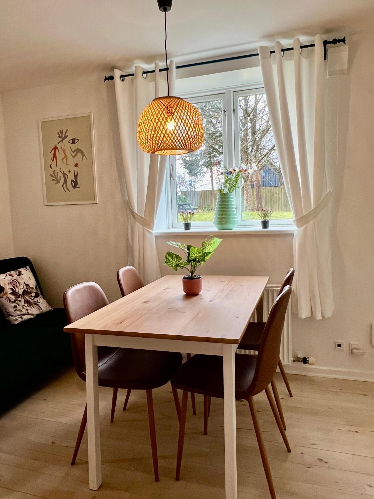 5 Minute Walk To Lego House - 50M2 Apartment With Garden / A Unit บิลลุนด์ ภายนอก รูปภาพ